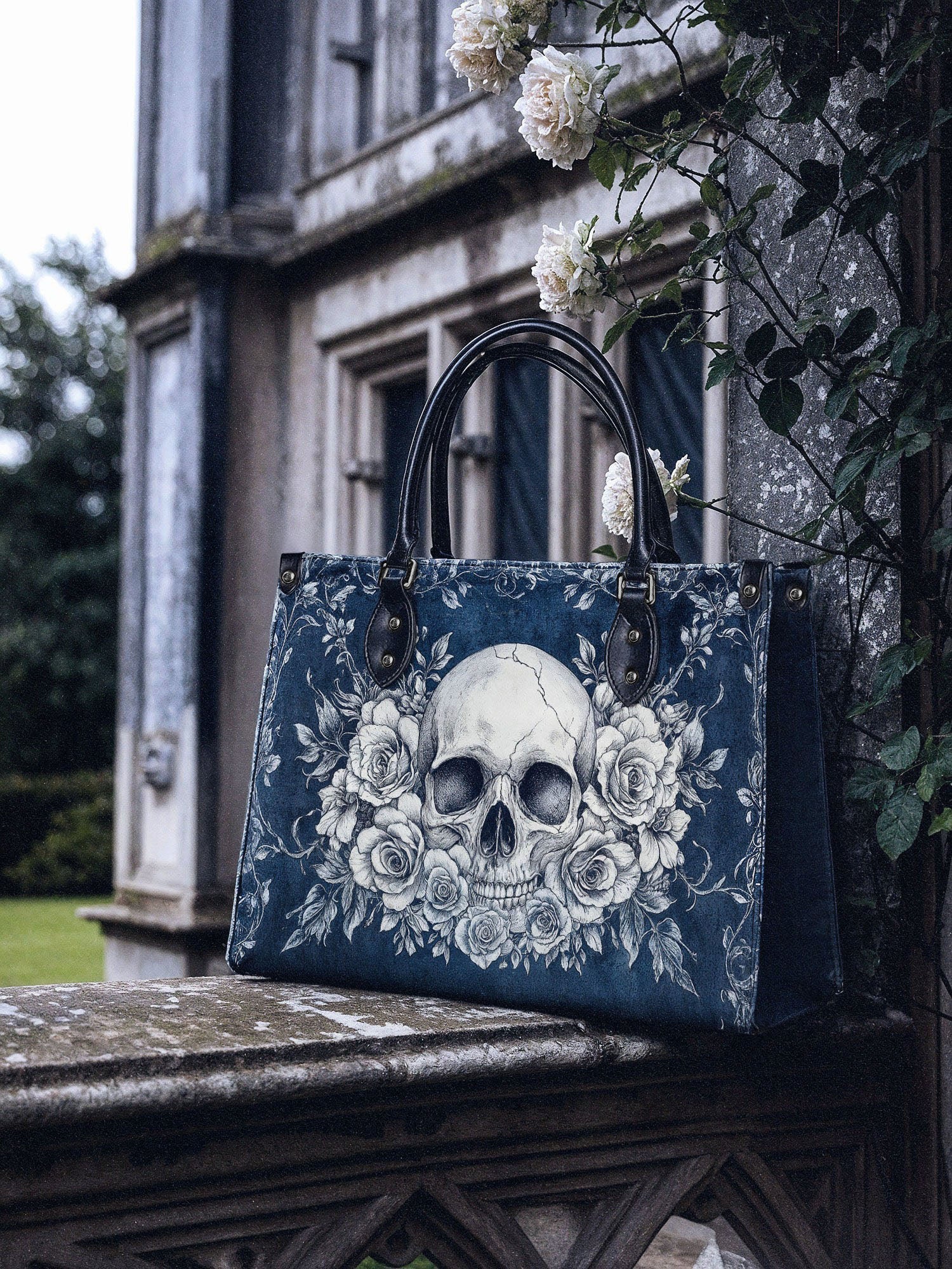 "Frostmourne" - Black Interior - Leather Handbag