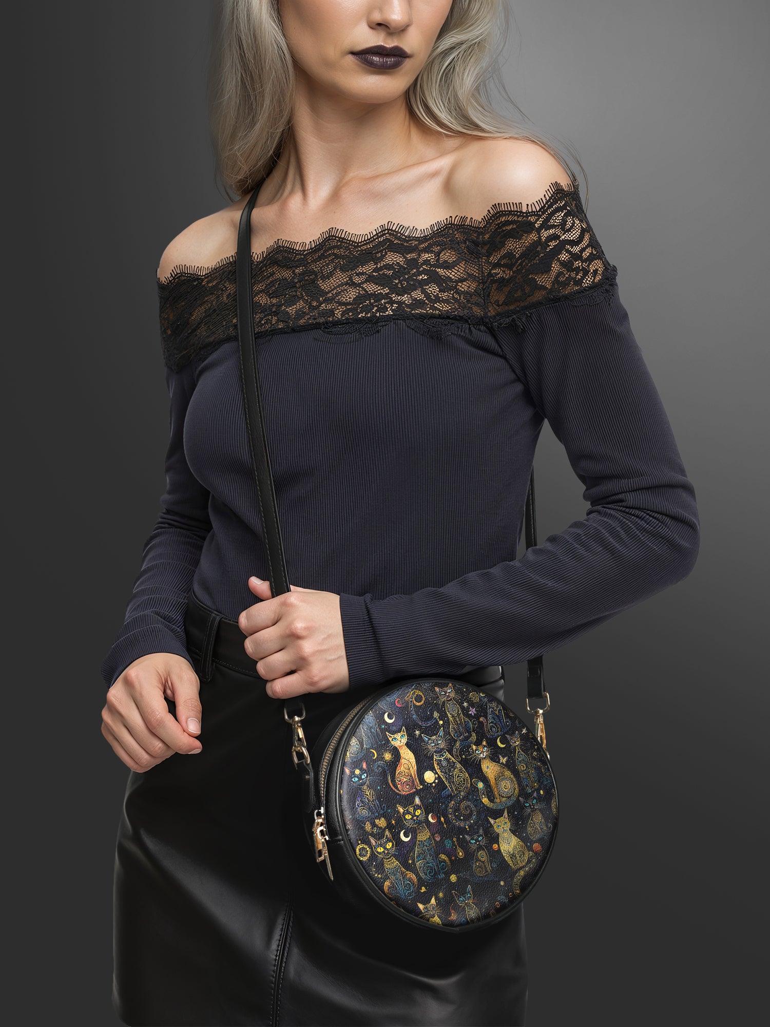 "Lunacat" Circle Crossbody Bag