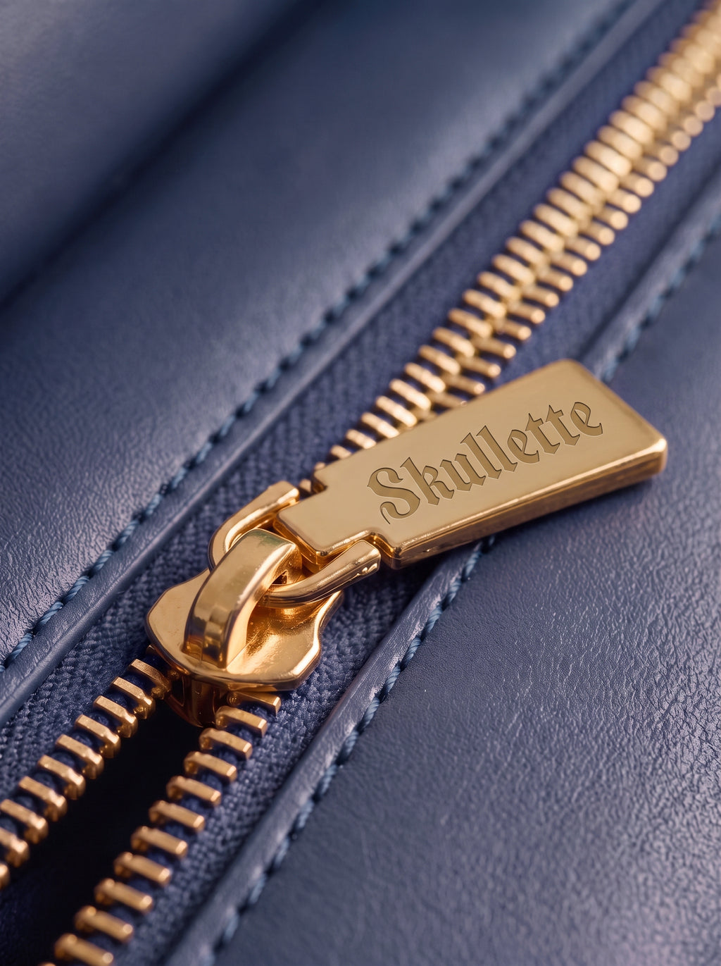 "Moonhare" Applique Leather Handbag