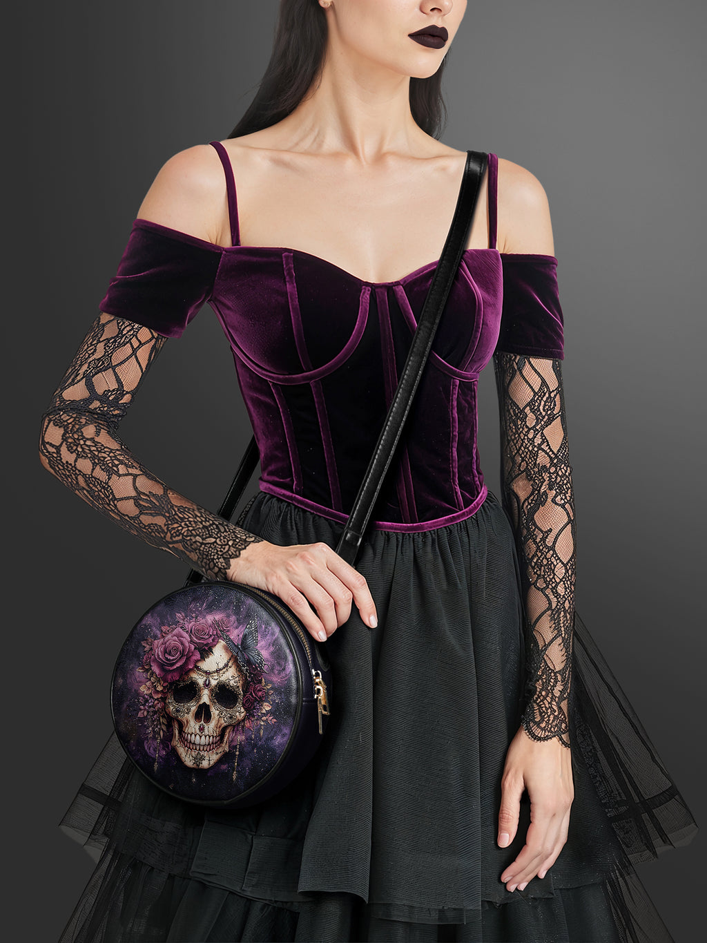 "Noxaria" Circle Crossbody Bag