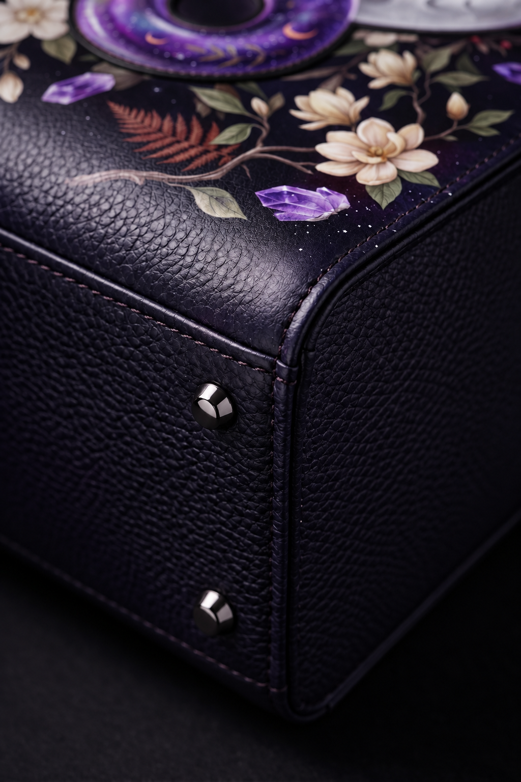 "Serpelune" Applique Leather Handbag