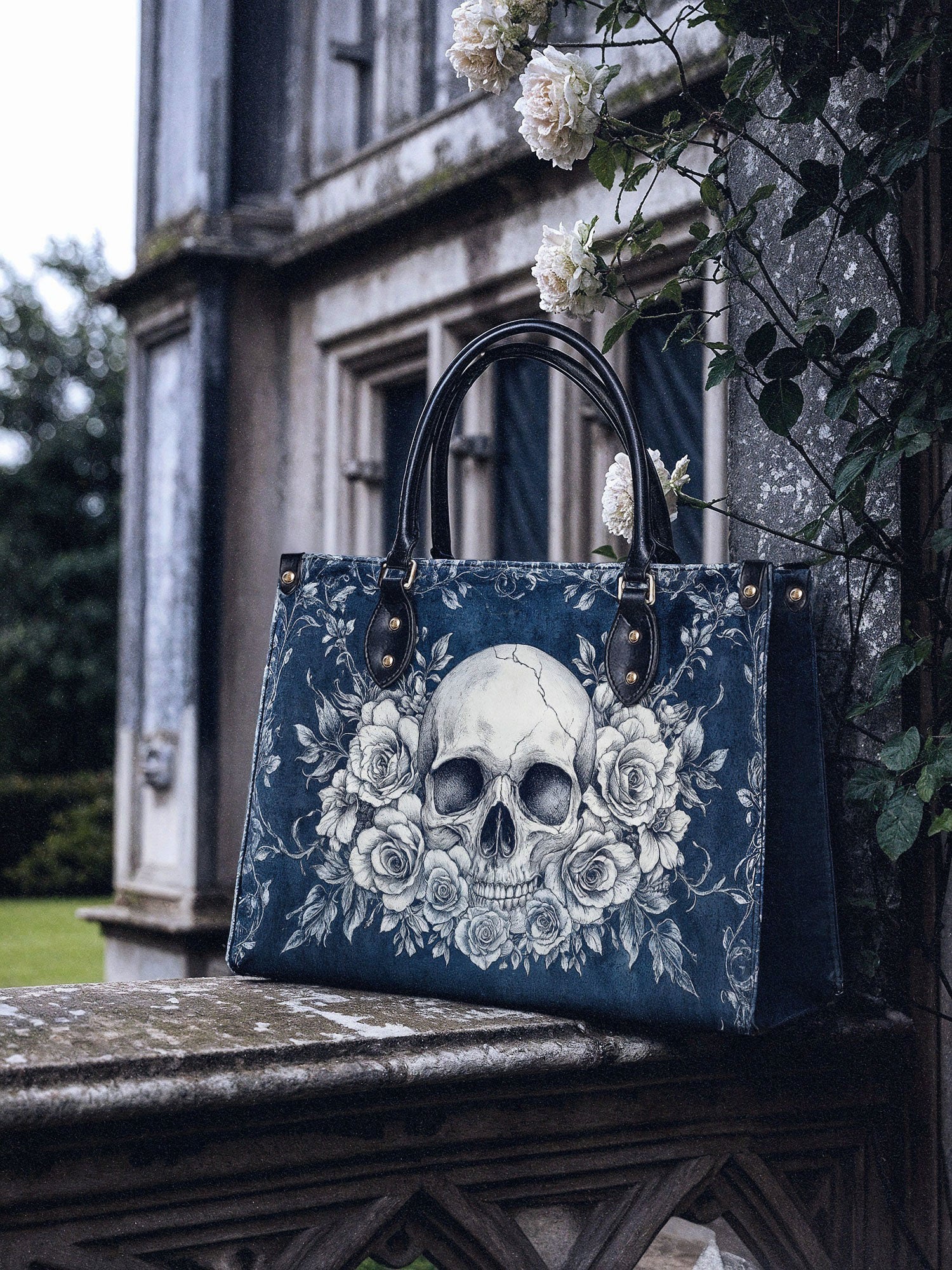 "Frostmourne" - Yellow Interior - Leather Handbag