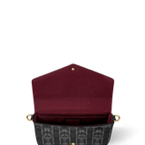 "Obscuria" Envelope Chain Crossbody Bag